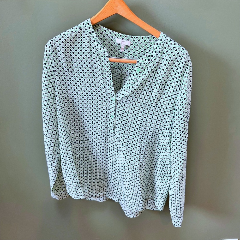 Joie Womens Green Navy Geometric Floral 100% Silk Henley Blouse  Size M‎
